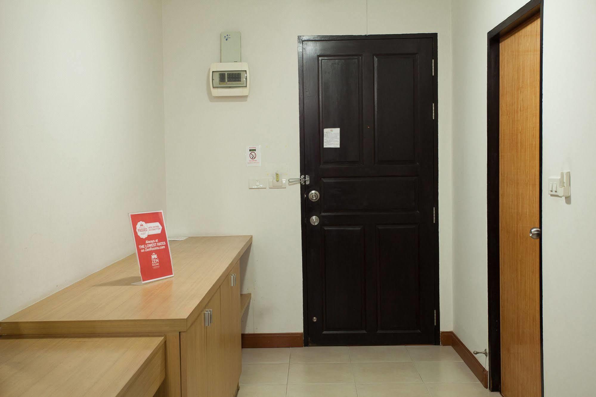 Zen Rooms Vibhavadee-Rangsit Bangkok Exterior photo